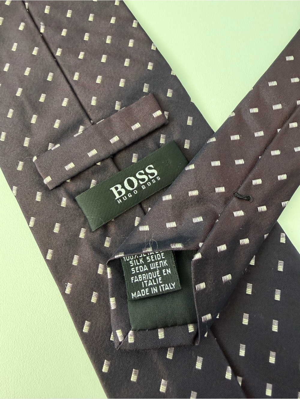 BOSS Hugo Boss Dark Plum Purple Woven Rectangular 	100% Silk Tie Made In Italy